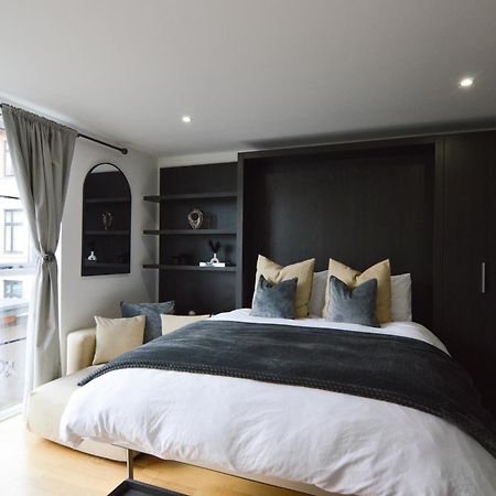 Cosy, Centrally Located Studio With Gated Parking! Loughborough Bagian luar foto